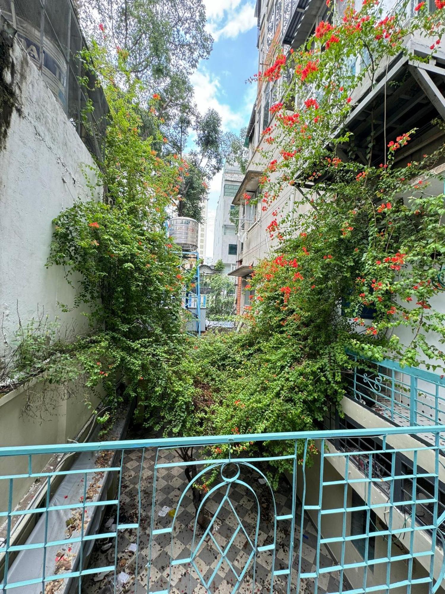 Phòng Giường Đôi Có Ban Công